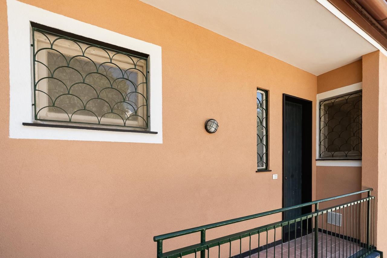 Cavi Sea View Apartment Lavagna Eksteriør bilde